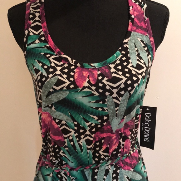 Dolce Donna Dress - Picture 3 of 6